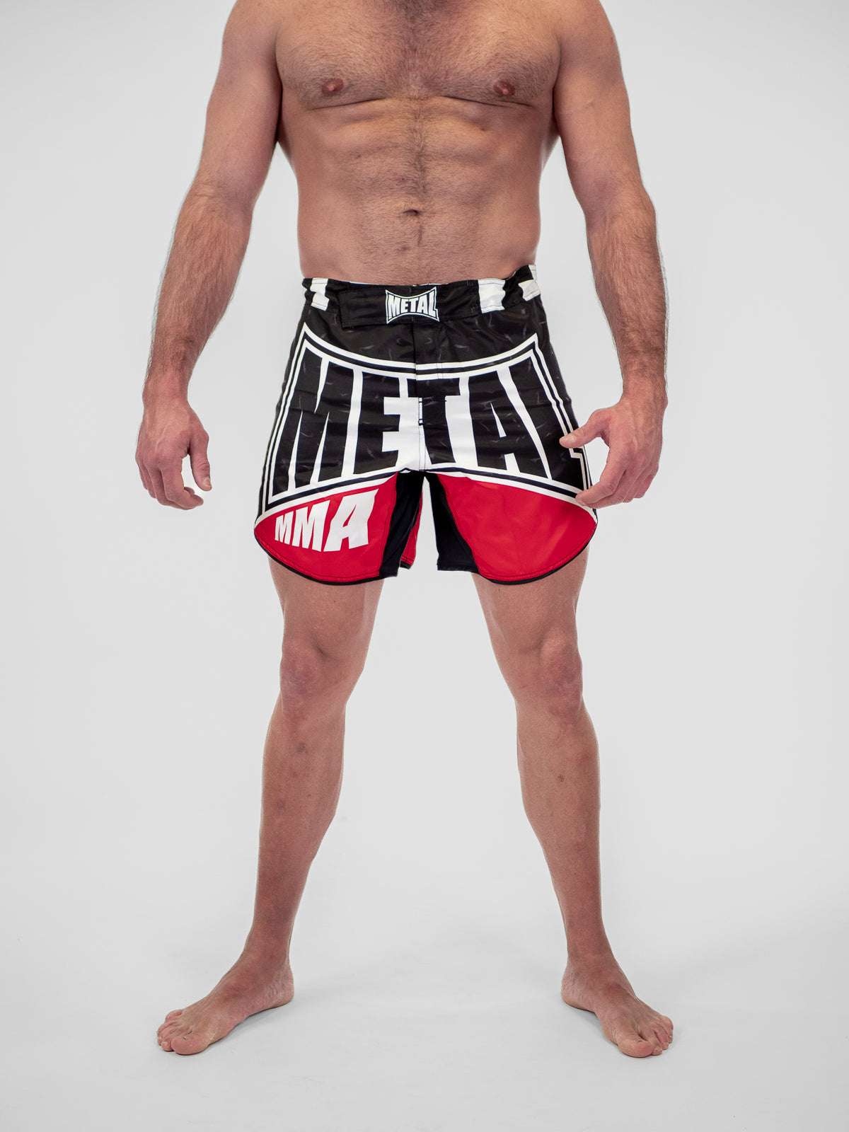 SHORT DE MMA NOIR ROUGE