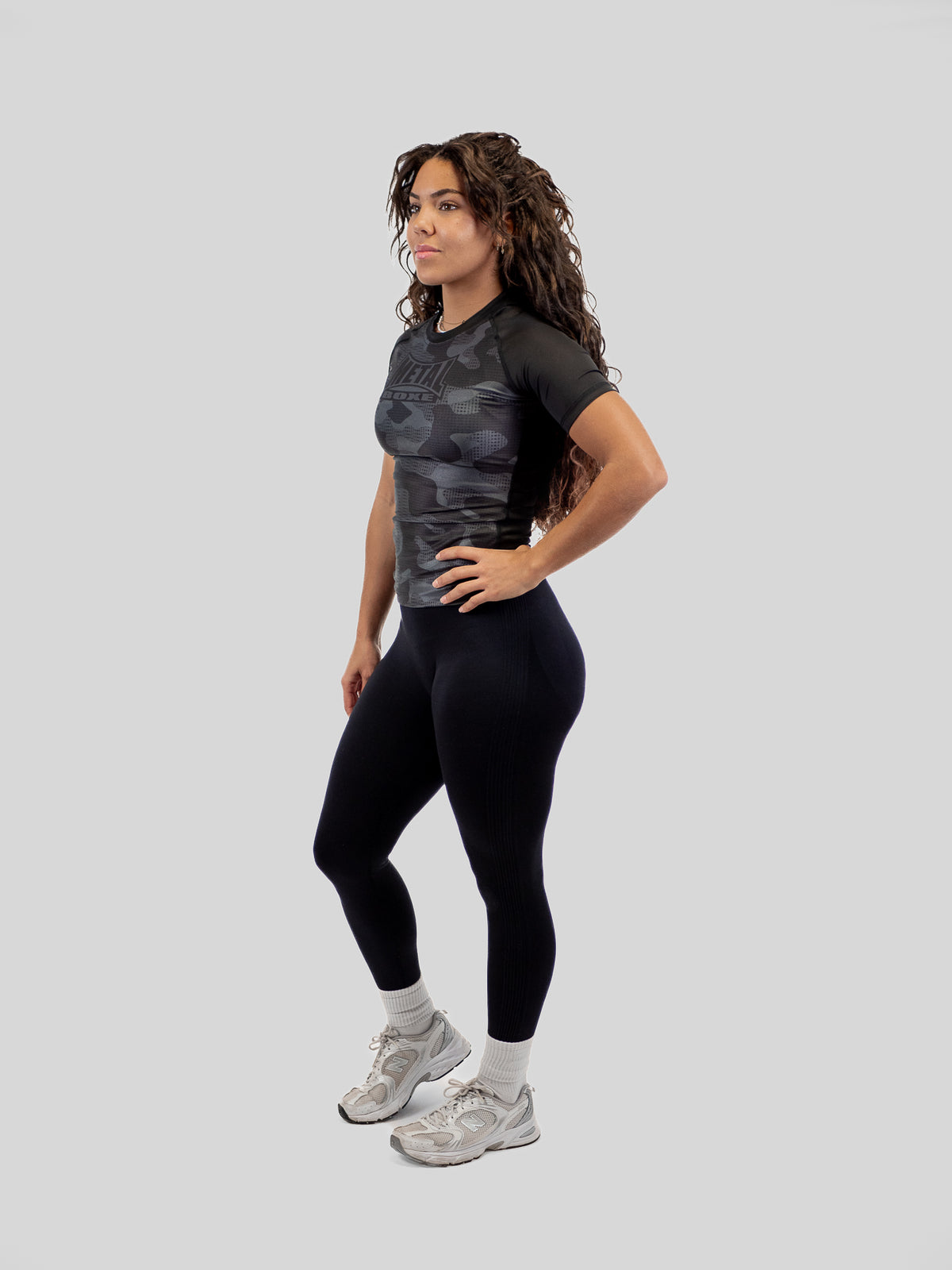 WOMEN'S RASHGUARD CAMO BLACK