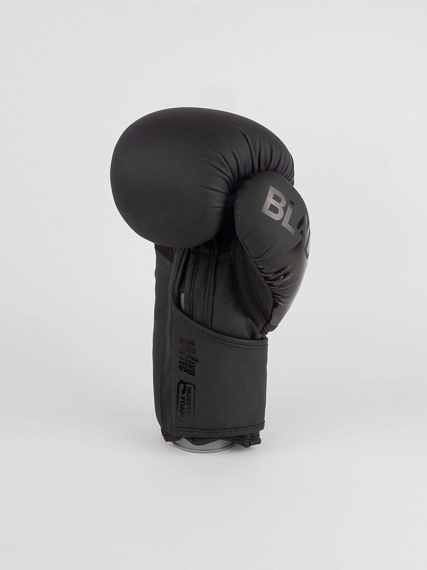 BLADE BLACK IS BLACK BOXING GLOVES