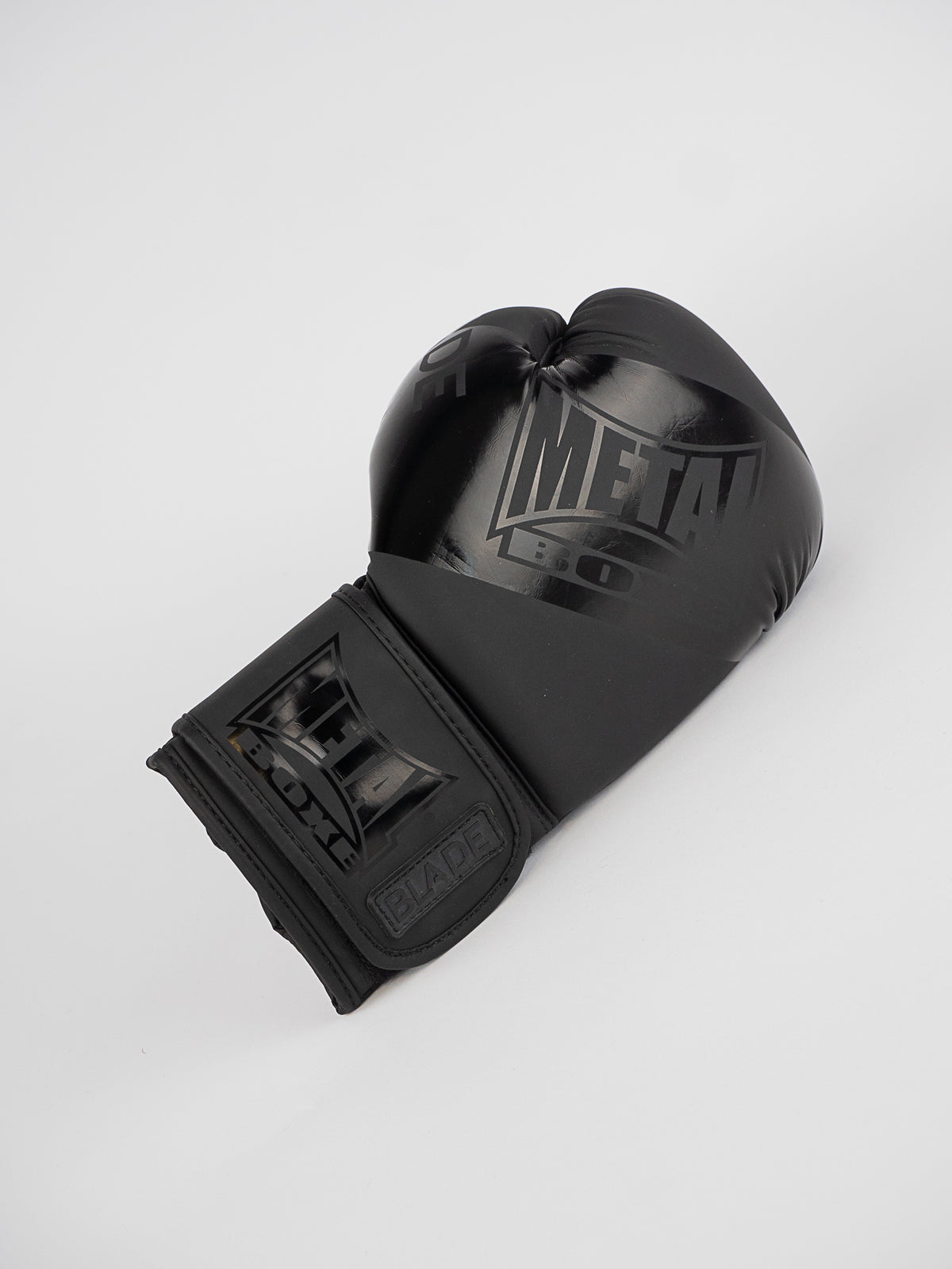 BLADE BLACK IS BLACK BOXING GLOVES
