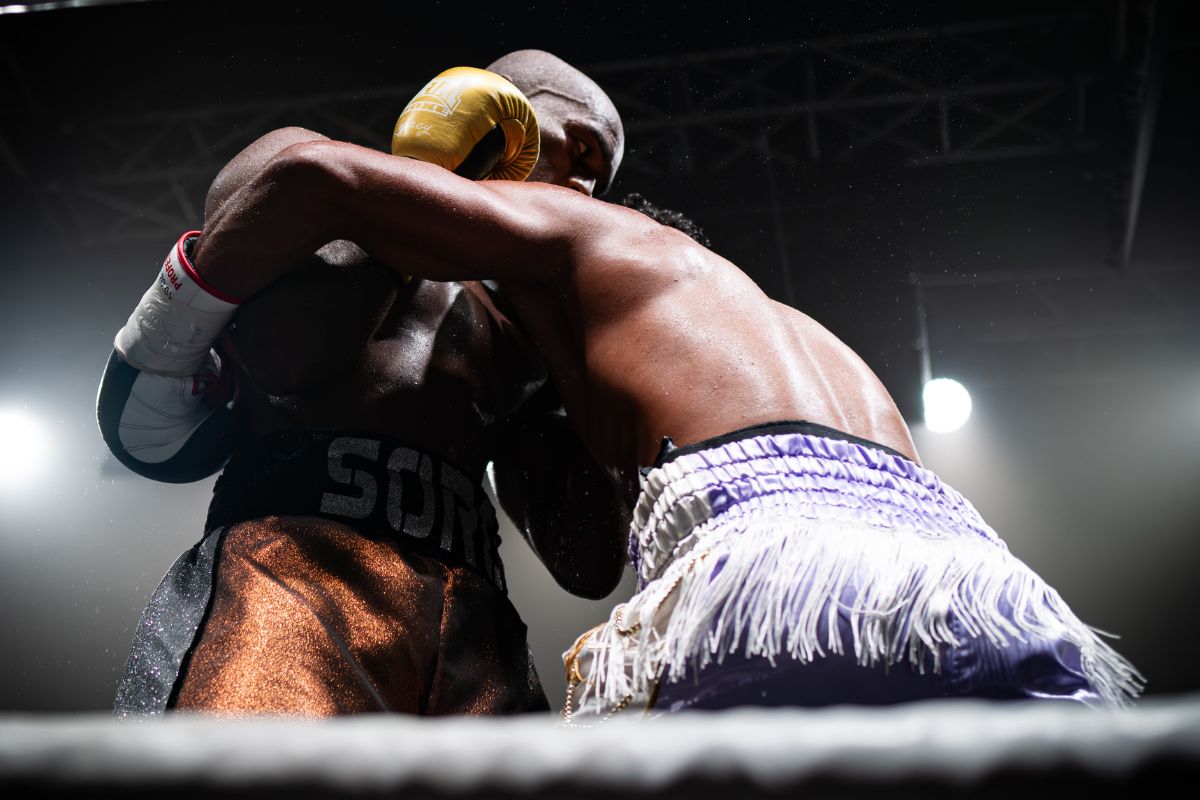 Comment mettre une coquille de boxe ?