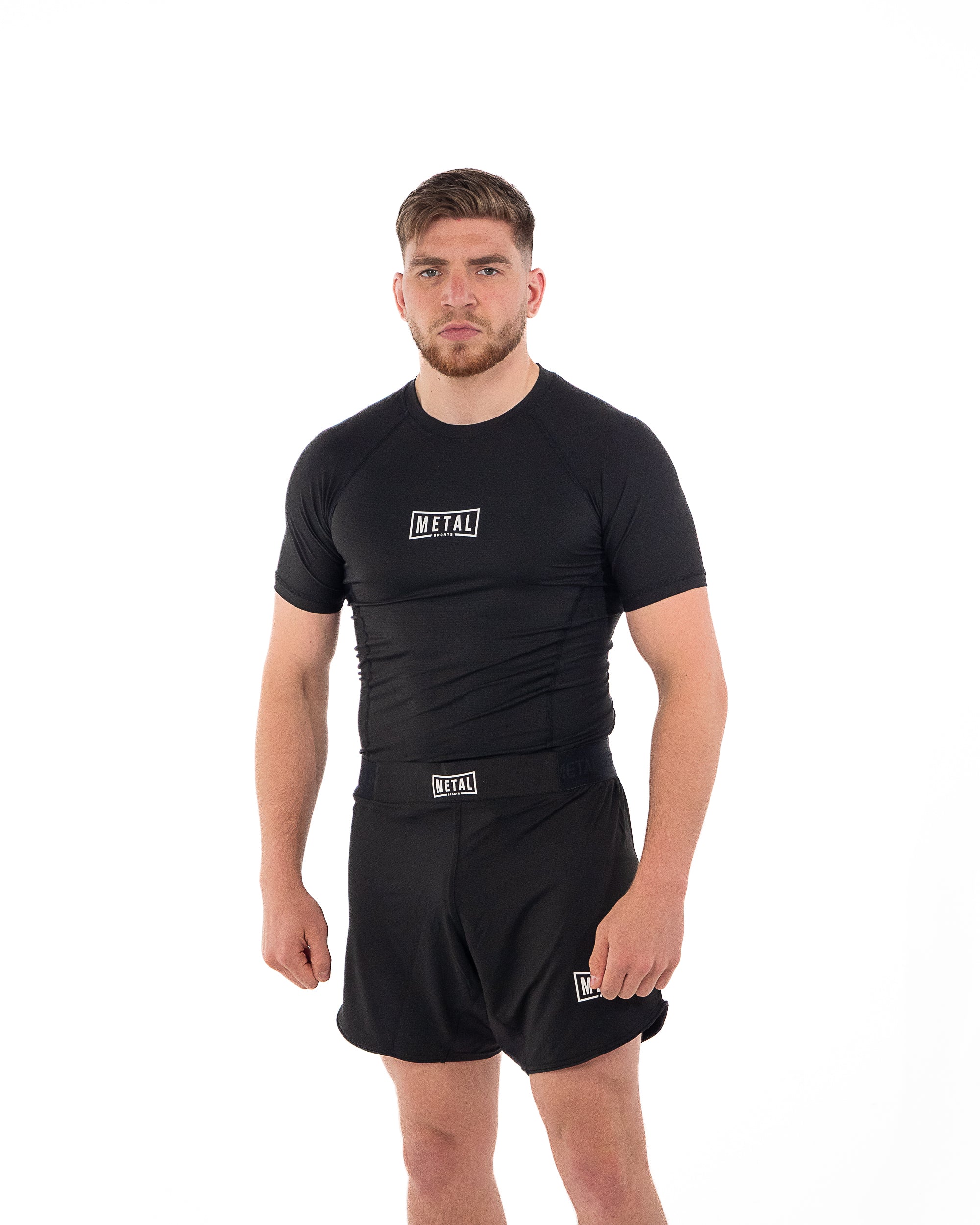 BLACK PERFORMANCE RASHGUARD