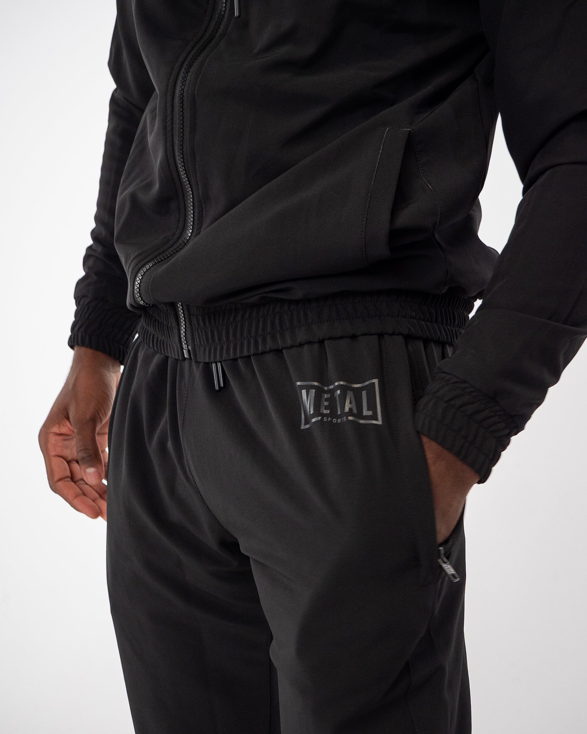TRACKSUIT BLACK