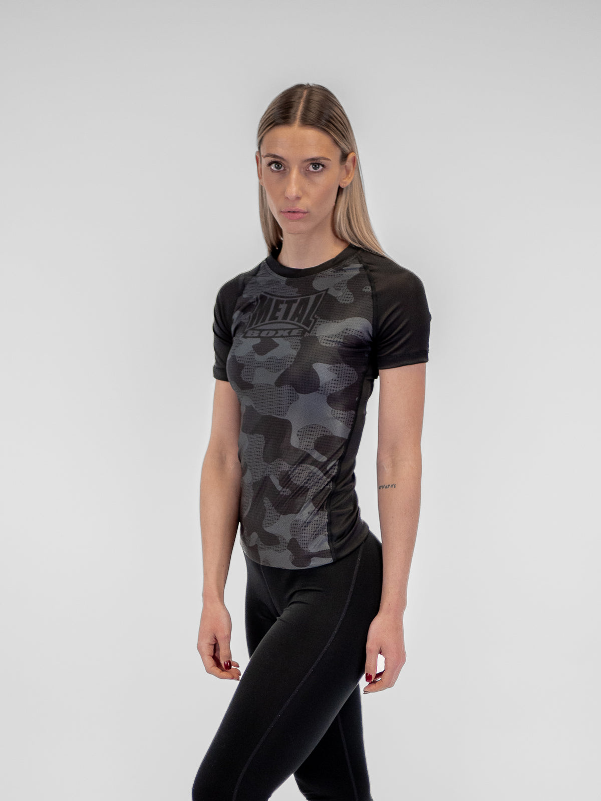 WOMEN'S RASHGUARD CAMO BLACK