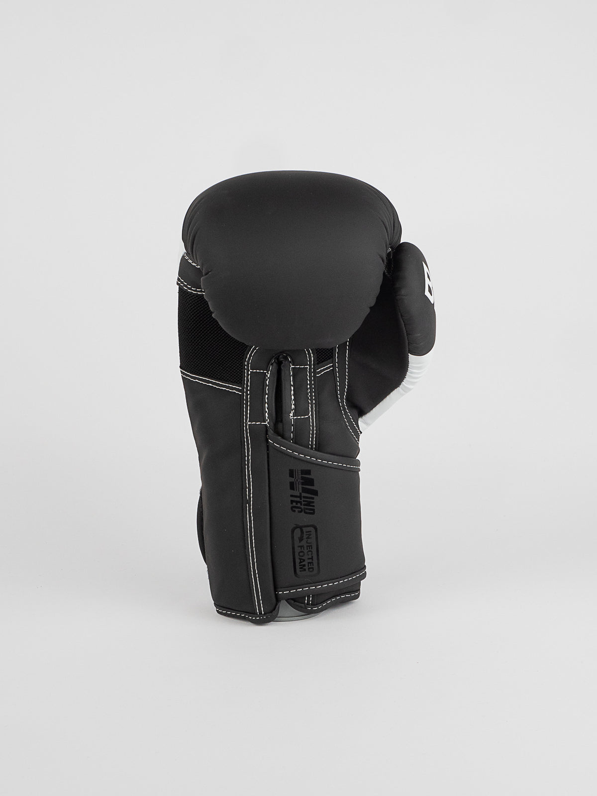 BLADE BLACK AND WHITE BOXING GLOVES
