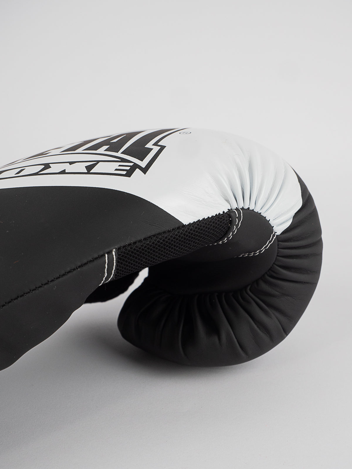 BLADE BLACK AND WHITE BOXING GLOVES