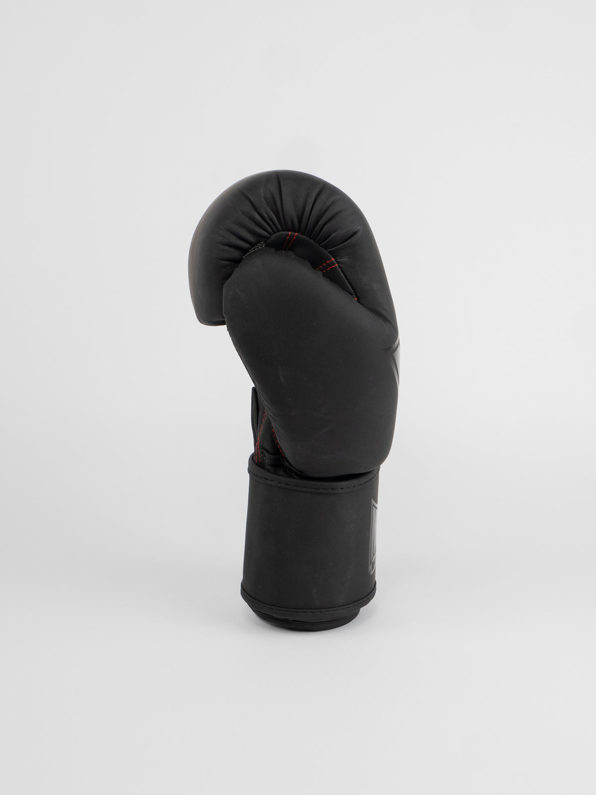 BLACK THAI BOXING GLOVES