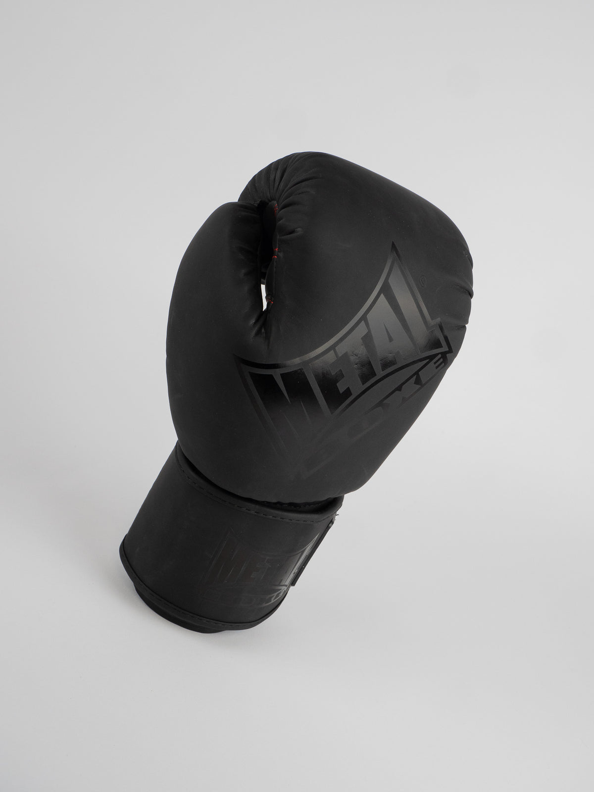BLACK THAI BOXING GLOVES