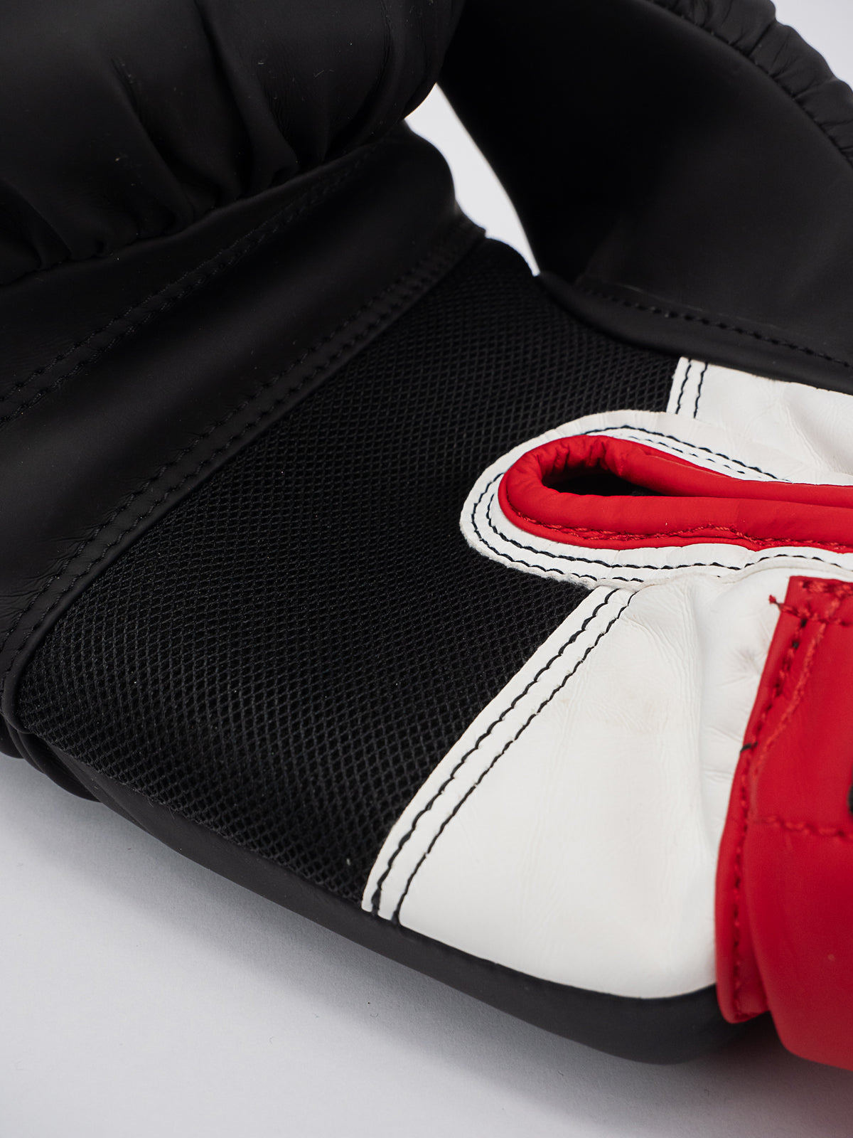 SPARRING BOXING GLOVES 