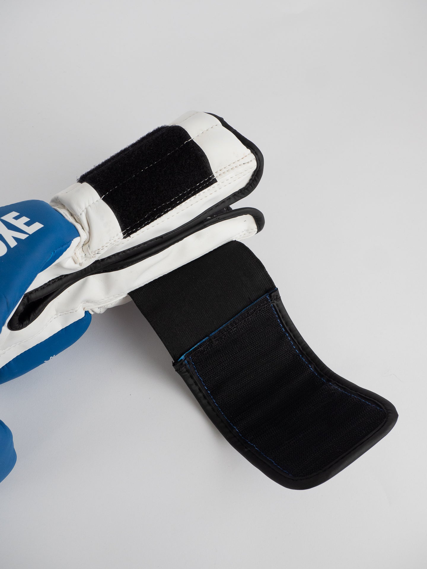 BLUE SAVATE BOXING GLOVES