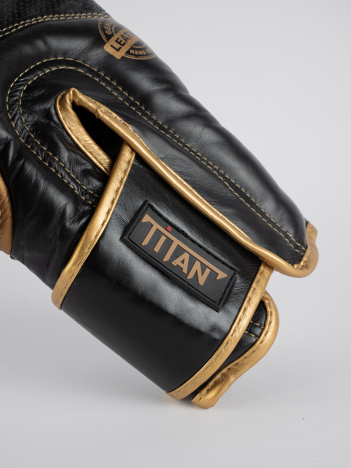 TITAN BLACK GOLD BOXING GLOVES