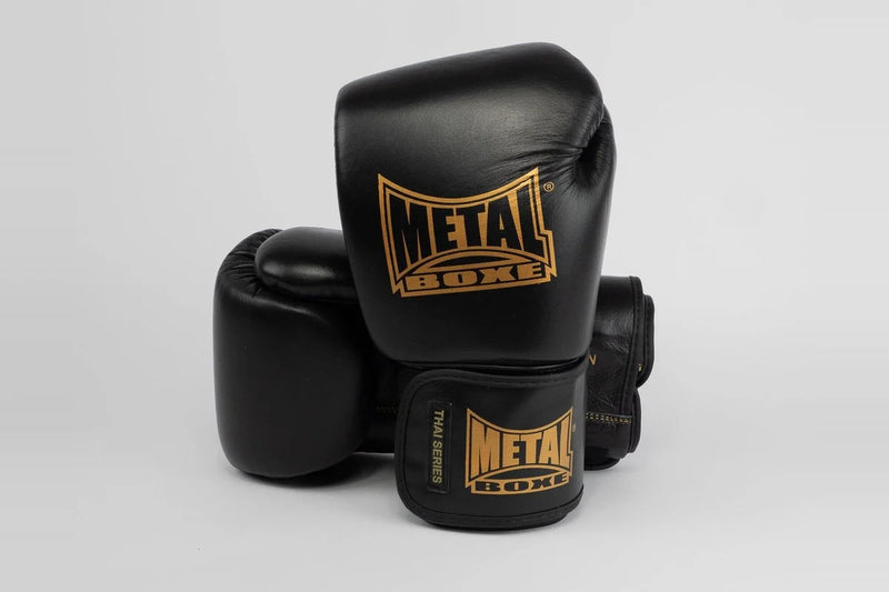 Compléter sa protection en boxe thaï